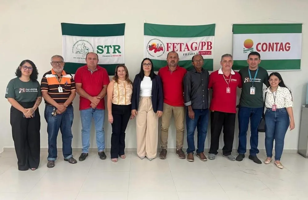 Agricultores são beneficiados no Dia D do ‘Desenrola Rural’ (Foto: Divulgação)
