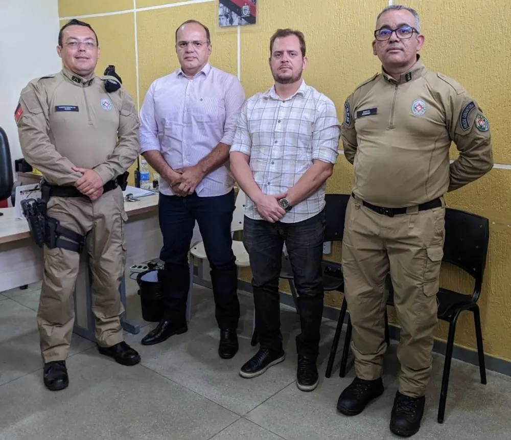 Comandante do 6° BPM reúne-se com delegados de Polícia Civil (Foto: Divulgação)