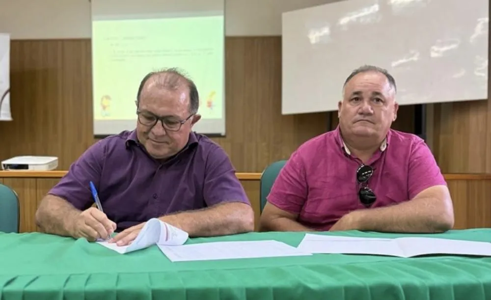 Ceninha Lucena ao lado do vereador Ribeiro (Foto: Divulgação)