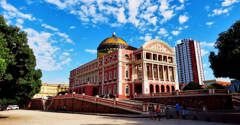 Visite Manaus e deslumbre as belezas e riquezas da história do Brasil 