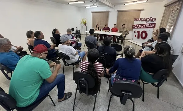 Prefeitura de Cajazeiras apresenta logística de atuação dos comerciantes de fogos de artifício no período junino