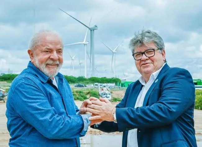 Presidente Lula e governador João Azevêdo (Foto: Divulgação)