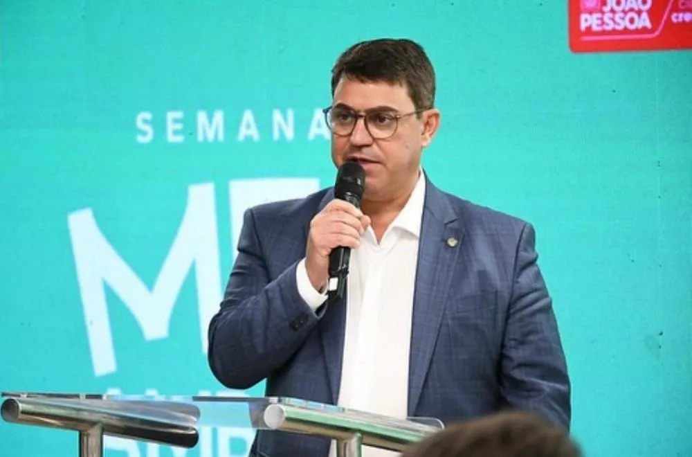 Presidente da Câmara Municipal de João Pessoa-PB, Dinho Dowsley, participa de evento (Foto: Divulgação)