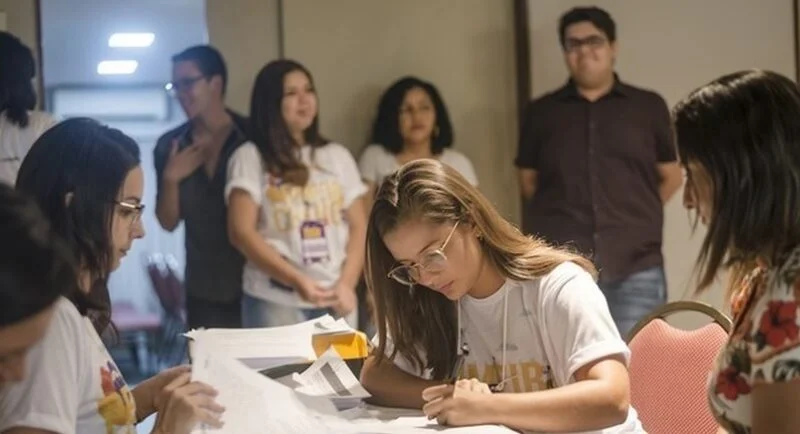 Inscrições para programa Primeira Chance 2025 terminam hoje (9); bolsas são de R$ 500