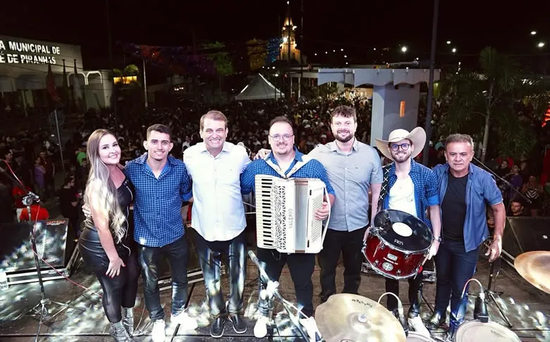 Artistas regionais e quadrilhas juninas abrem o São João Cultural de São José de Piranhas; hoje (14) tem Banda Líbanos