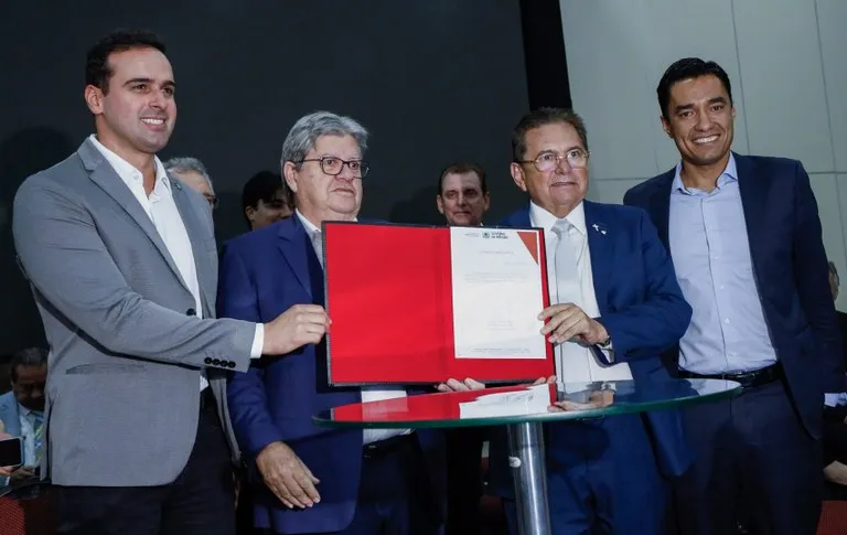 Governador João Azevêdo autoriza pagamento de R$ 168,4 milhões de emendas parlamentares | Foto: Francisco França