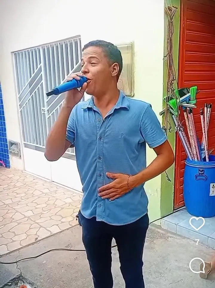 Cantor de forró sofre acidente de moto na região de Santa Helena 