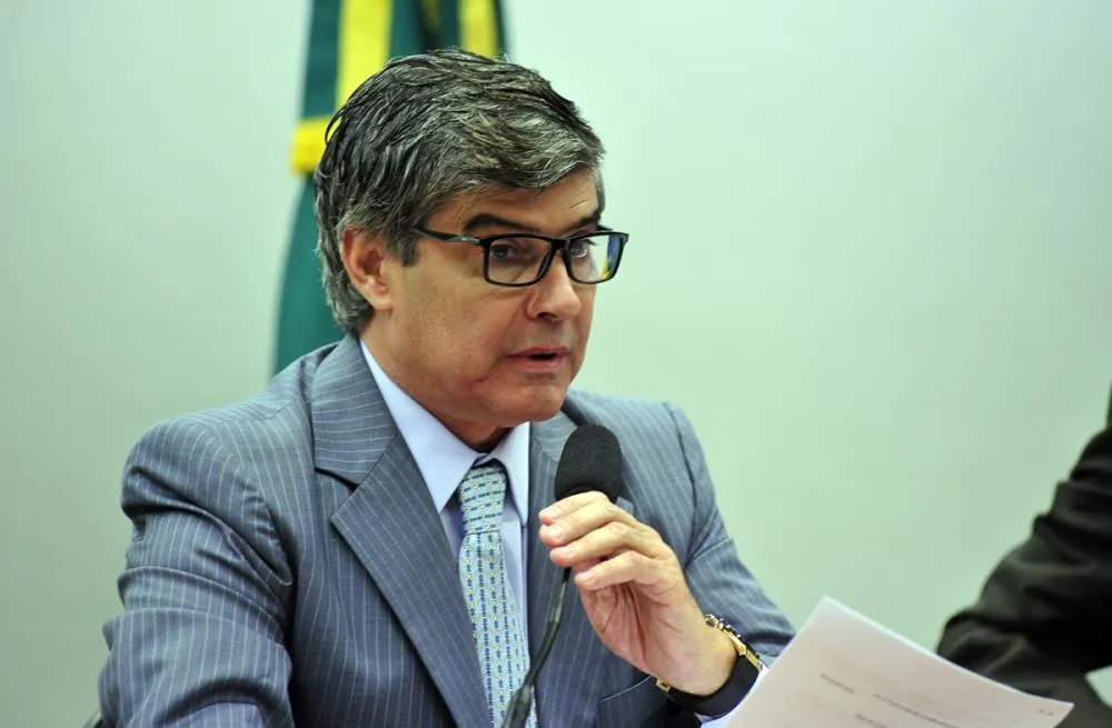 Wellington Roberto confirma saída do PL e pode engressar no PP
