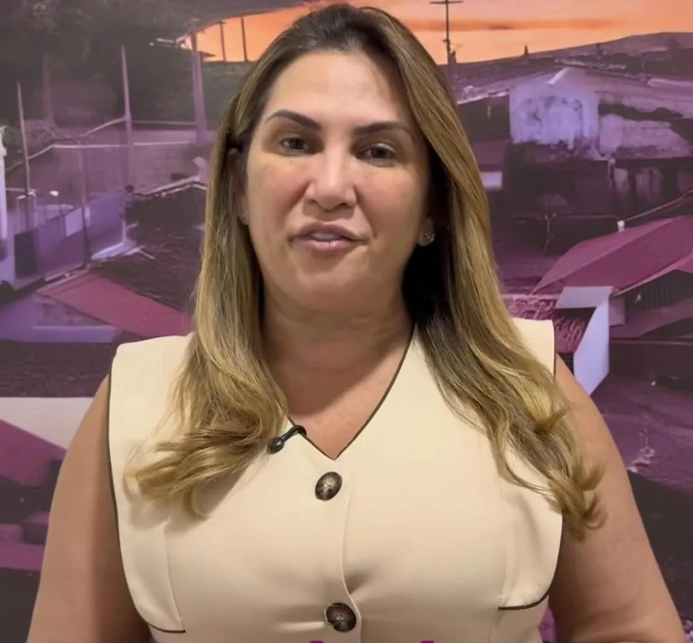 Prefeita Corrinha Delfino sanciona a Lei “Excelência Educacional em Cajazeiras”