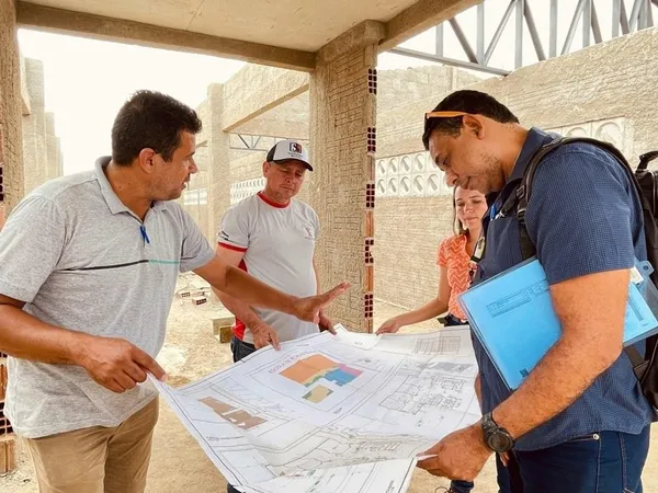 SUPLAN vistoria construção de escola em Bom Jesus e destaca qualidade da obra