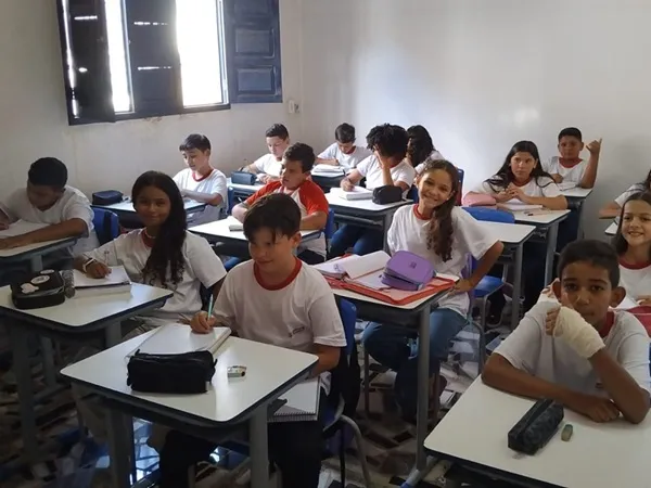 Em Cajazeiras, aulas da escola de Boqueirão de Piranhas já foram reiniciadas enquanto nova empresa agiliza reformas em escola