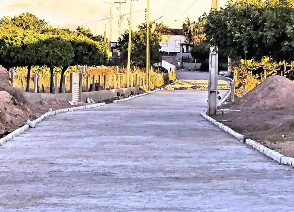 Pavimentação no sítio Jenipapeiro|Foto: Divulgação/Redes sociais