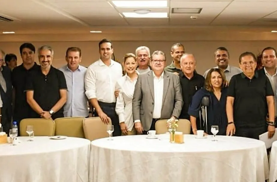 Reunião de João Azevêdo com base aliada|Foto: Divulgação