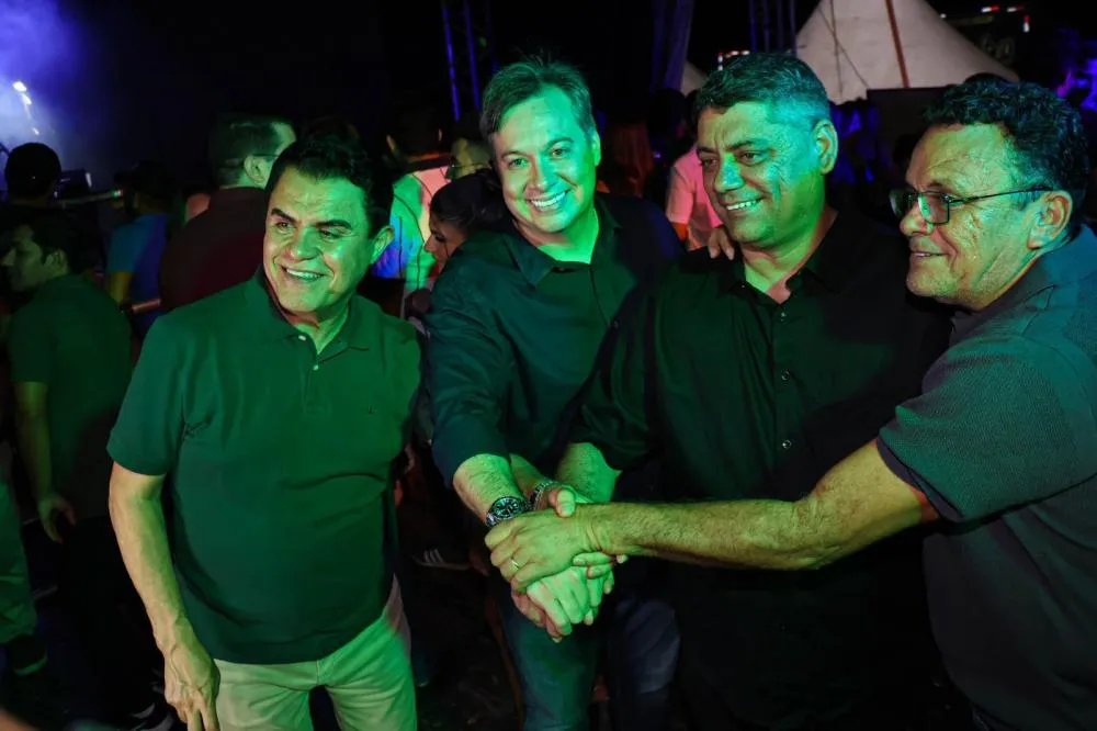 Deputado Júnior Araújo celebra 31 anos de Vieirópolis|Foto: Assessoria