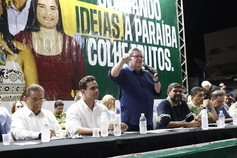 Em Barra de Santa Rosa, João Azevêdo dialoga com a população na audiência do Orçamento Democrático e destina investimentos de mais de R$ 22,5 milhões à região
