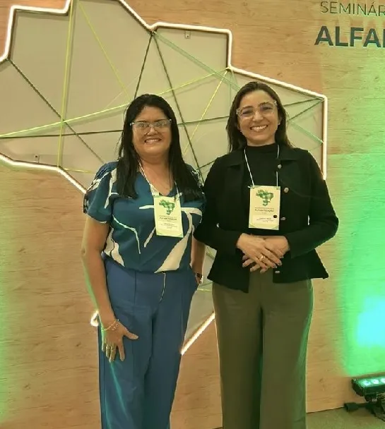 Prefeitura de Cajazeiras se destaca em Seminário Nacional de Alfabetização