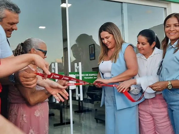 Prefeita Corrinha inaugura o CEO da zona norte|Foto: Assessoria