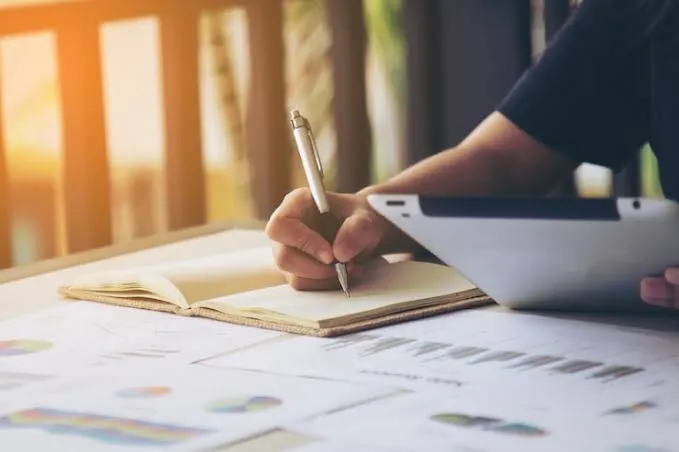 Paraíba lidera em titulação de mestres e doutores e supera médias nacional e regional