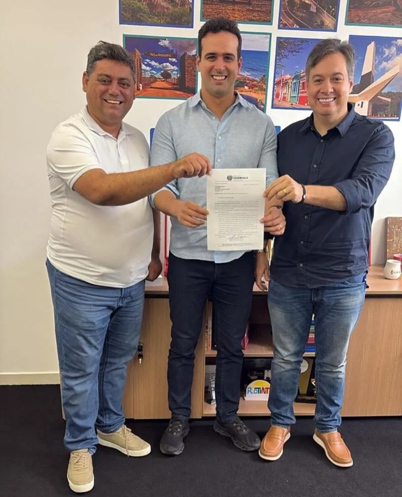 Deputado Júnior Araújo tem audiência com o vice-governador Lucas Ribeiro|Foto: Divulgação