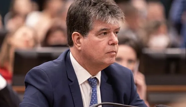 Ruy Carneiro (Podemos)