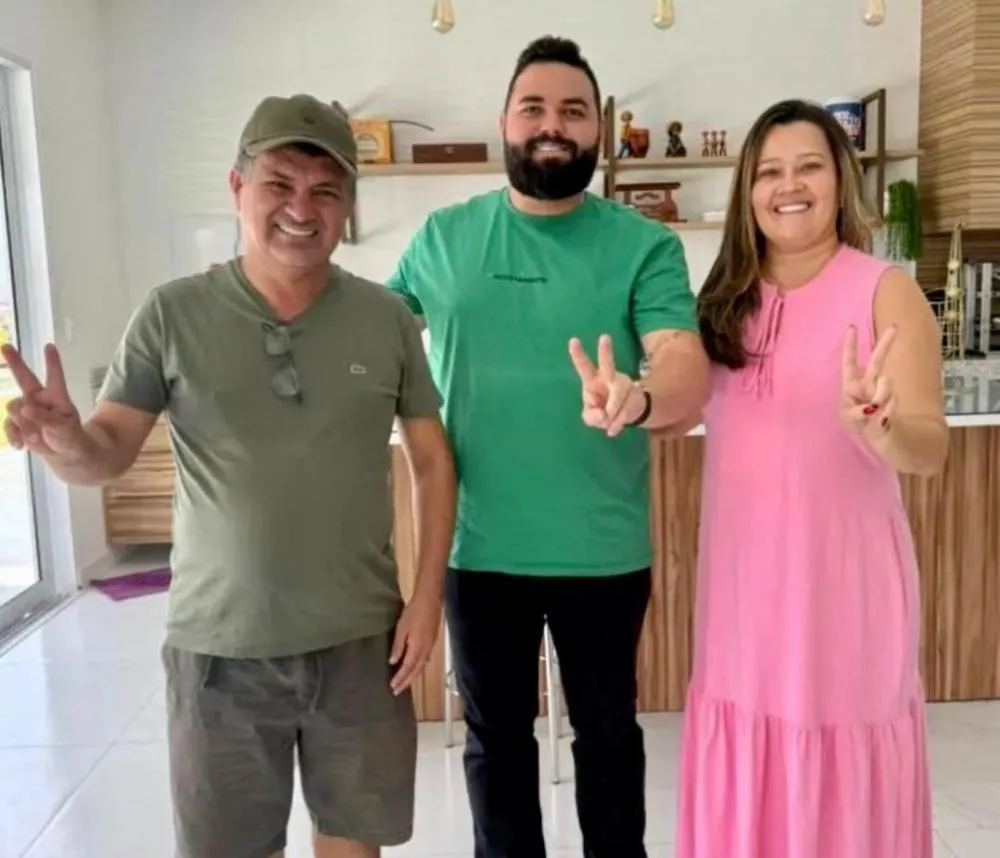 Larúcia Sá amplia base política e recebe apoio de mais um vereador de Cachoeira dos Índios