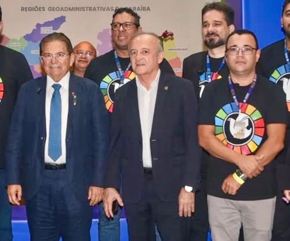 Deputado Branco Mendes celebra conquista de Aguiar com prêmio de Município Sustentável durante Festival FUNETEC