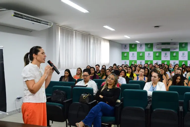 Governo da Paraíba inicia Projeto de Apoio Técnico para profissionais do SUAS de 18 cidades do Sertão