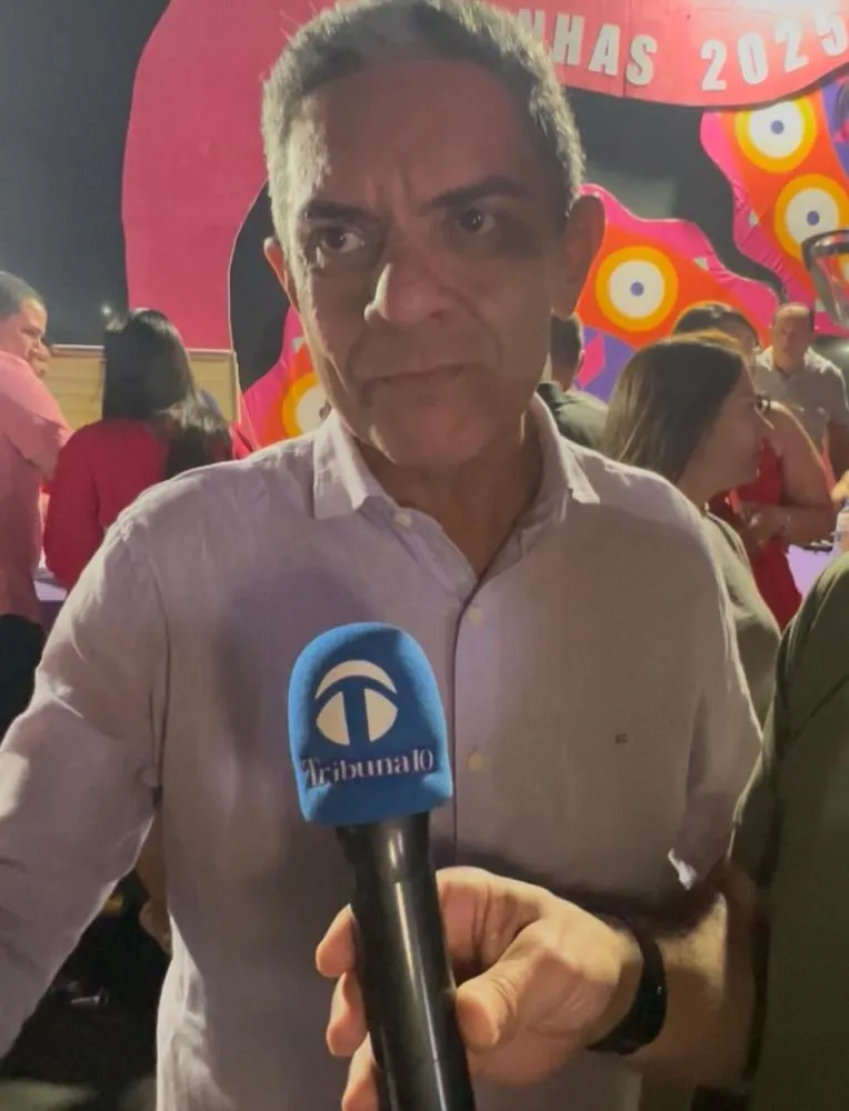 Prefeito de Joca Claudino, Rinaldo Cipriano, prestigia Micaranhas e parabeniza prefeito Bal Lins