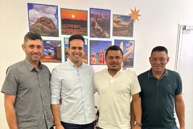 Prefeito de Caraúbas declara apoio à pré-candidatura de Lucas Ribeiro ao Governo da Paraíba