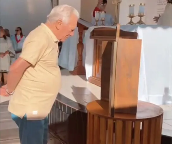 Zé Aldemir participa de missa em homenagem a São Francisco, co-padroeiro de São João do Rio do Peixe