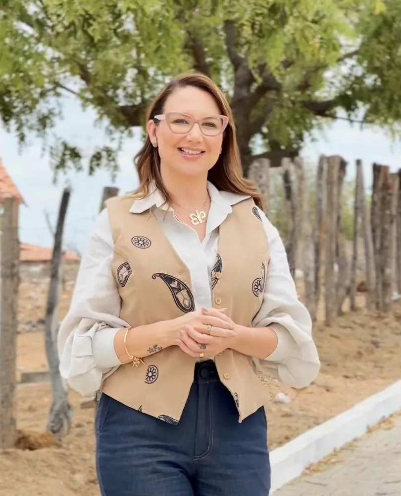 Em Bom Jesus, Denise Bayma destaca pavimentação dos sítios Mastruz e Mata Fresca que transformaram a realidade de famílias na zona rural