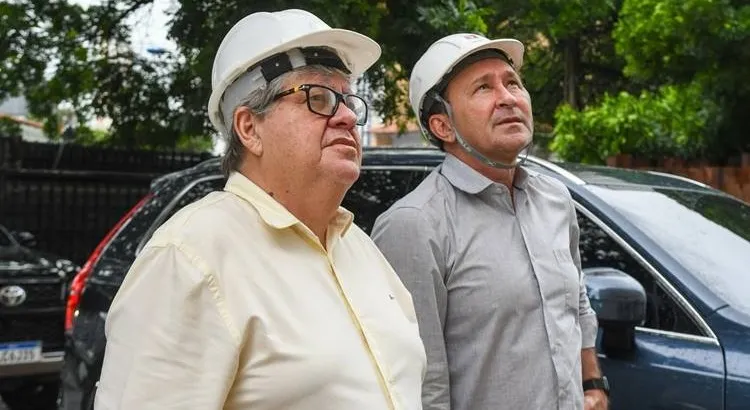 João Azevêdo reúne deputados da base para reforçar apoio a Lucas Ribeiro e sugere nome de Deusdete Queiroga para o TCE-PB