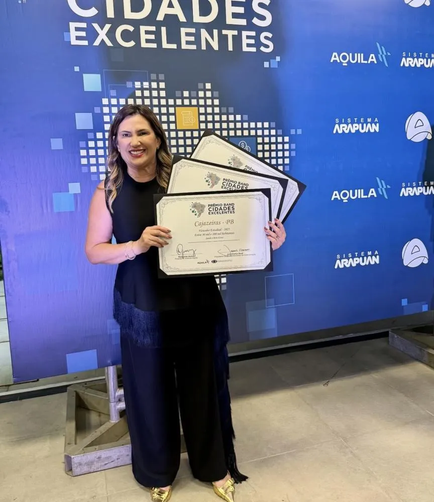 Prefeita de Cajazeiras-PB, Corrinha Delfino (PP)|Foto: Divulgação