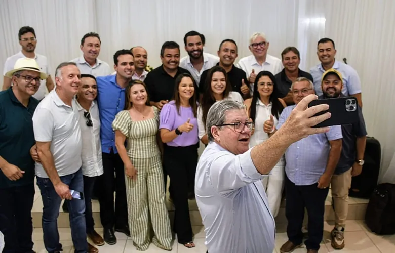 João Azevêdo recebe apoio em peso do Curimataú paraibano para o Senado|Foto: Divulgação
