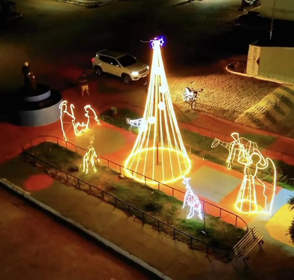 Cajazeiras brilha com a ornamentação pública de Natal|Foto: Assessoria