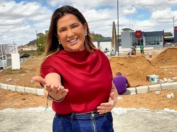 Prefeita de Cajazeiras-PB, Corrinha Delfino (PP)|Foto: Divulgação