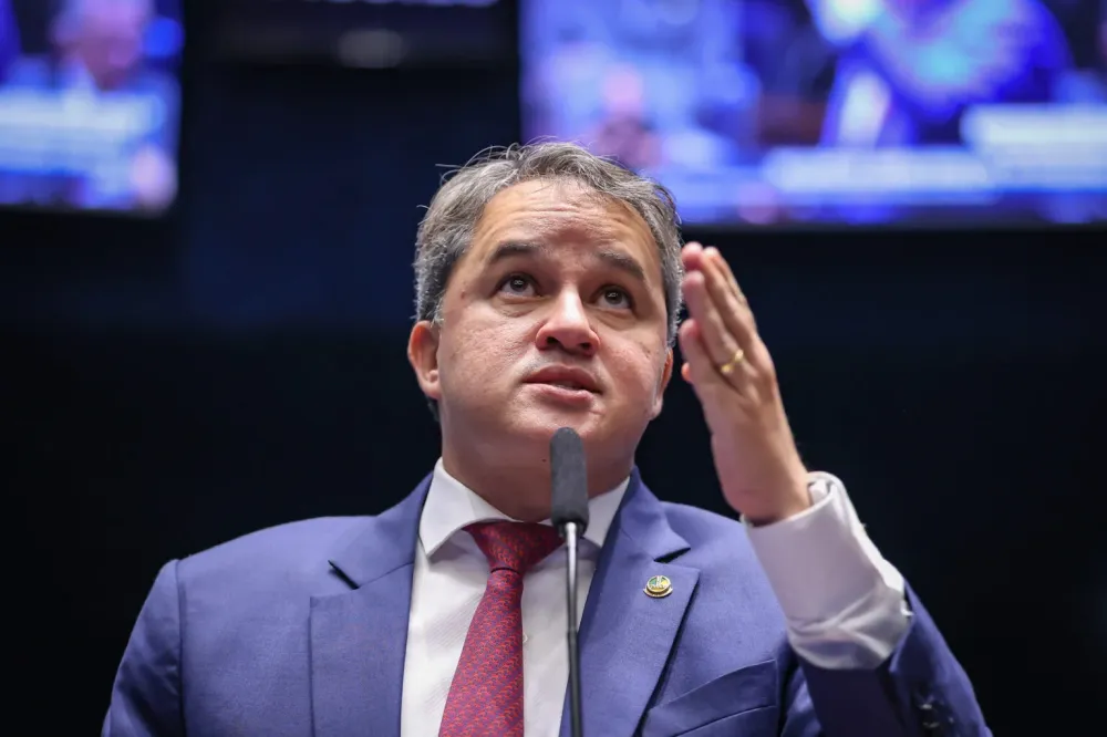 Efraim Filho