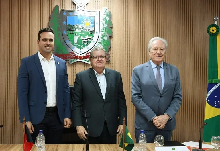 Lucas Ribeiro, João Azevêdo e Ricardo Lewandowski|Foto: José Marques
