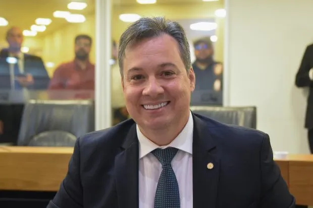Deputado estadual Júnior Araújo (PSB)|Foto: Assessoria