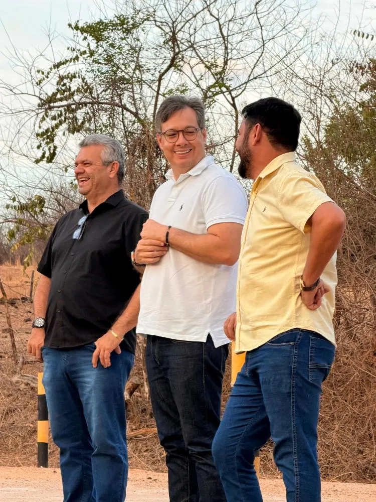 Júnior Araújo anuncia ambulância 0 km e destaca investimentos em mobilidade no distrito do Patamuté|Foto: Assessoria