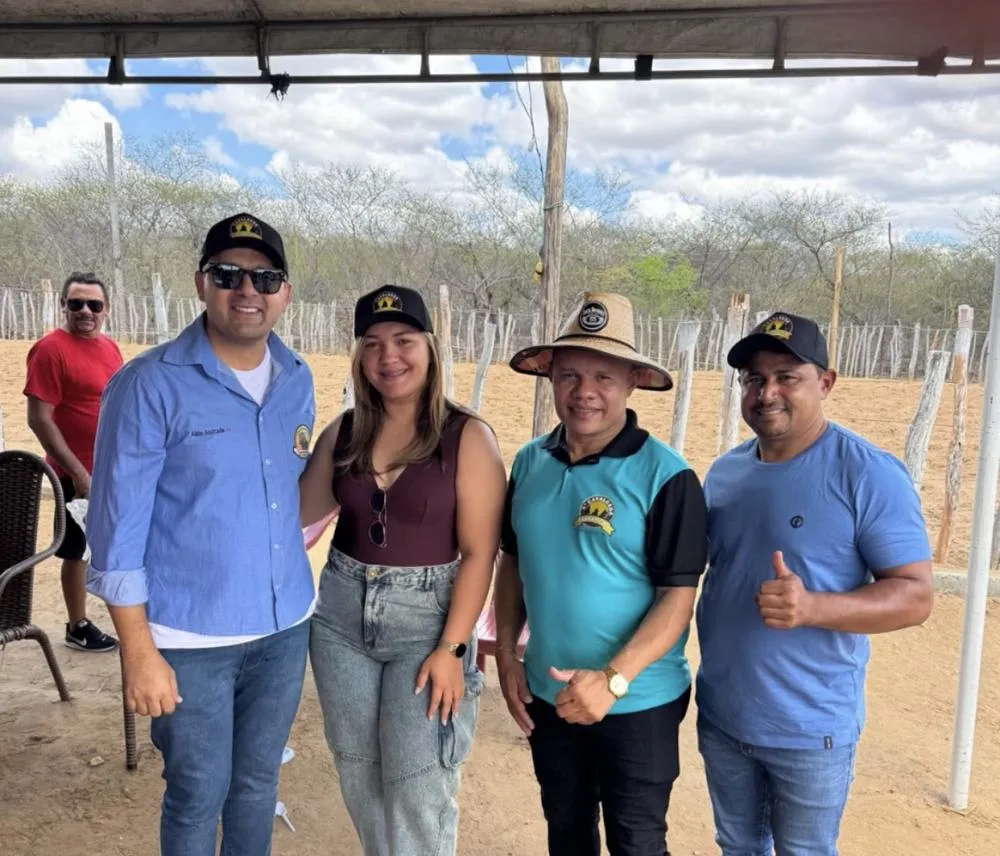 Prefeito Aldo Andrade participa de cavalgada ao lado de amigos e moradores|Foto: Divulgação