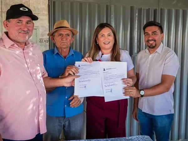 Corrinha Delfino autoriza abertura da Rua Desembargador Boto|Foto: Assessoria