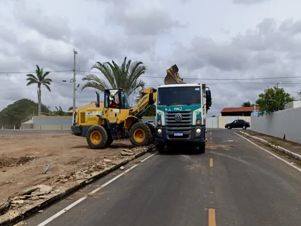 Praça José de Brito Irmão será reformada|Foto: Jotha Herre e Emanuela Almeida