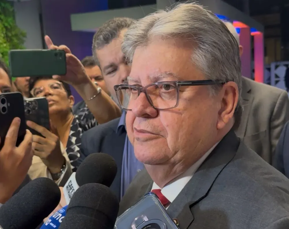 Governador João Azevedo