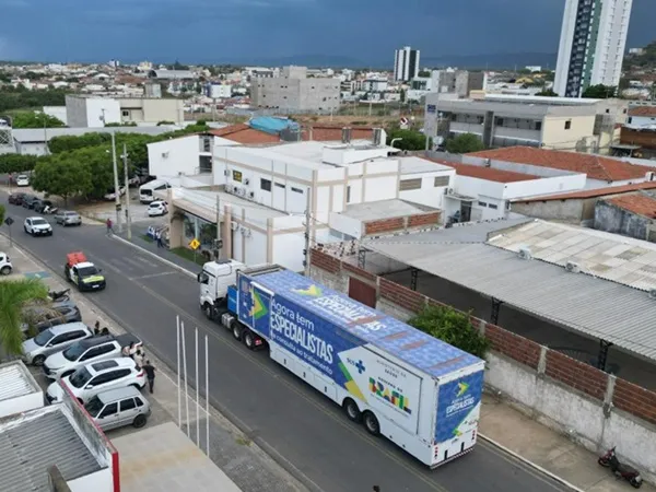 Carreta do programa “Agora Tem Especialistas”|Foto: Assessoria