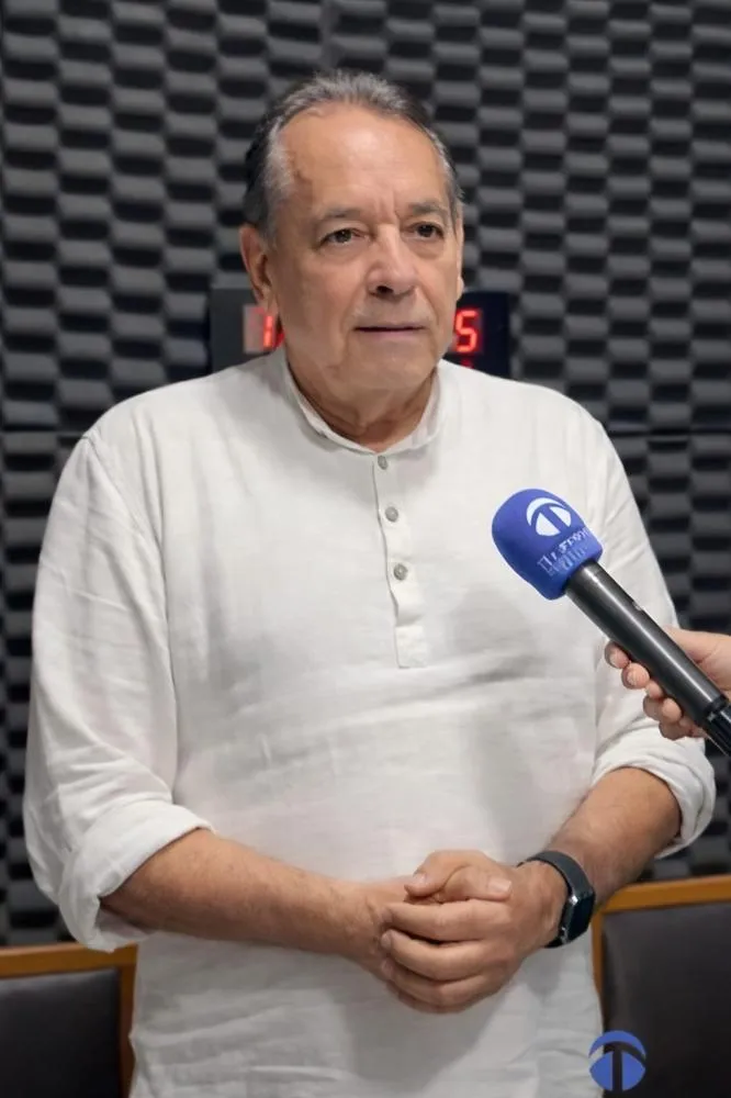 Dr. Alexandre Costa durantte enttrevista ao tribuna10 