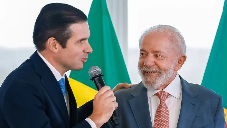 Presidente da Câmara Federal, Hugo Motta, e presidente Lula|Foto: Divulgação