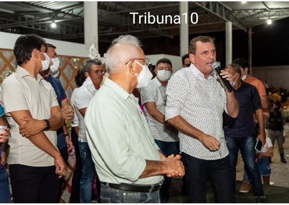 Durante discurso do prefeito Chico Mendes 
