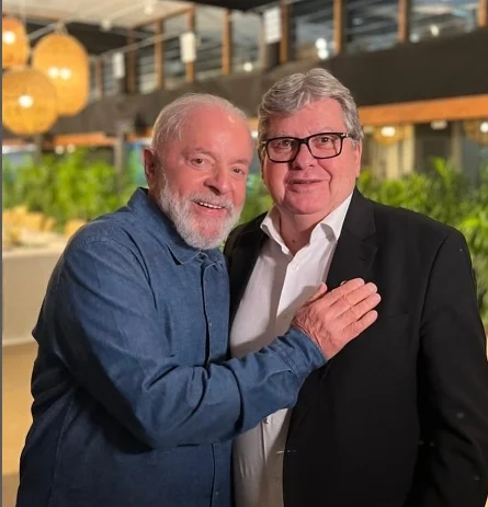 Lula (PT) e João Azevêdo (PSB)|Foto: Divulgação