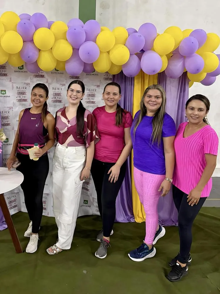 Durante o evento as mulheres que compareceram ao ginásio puderam desfrutar de uma programação variada 